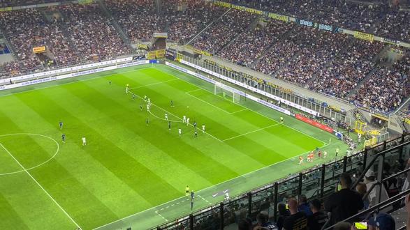 表面上看 表面上看